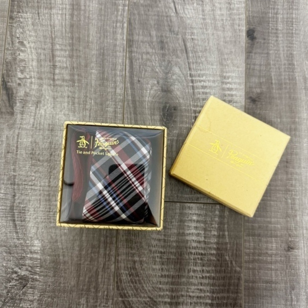 Original Penguin Plaid Tie and Pocket Square Set Black Red White NIB